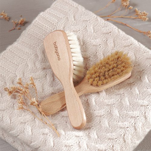 BabyOno 1655  - Babafésű Természetes Közepesen Erős Sörte