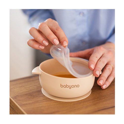 BabyOno 1662/03 -  Szilikon Tapadókorongos Tányér Fedéllel/Bézs