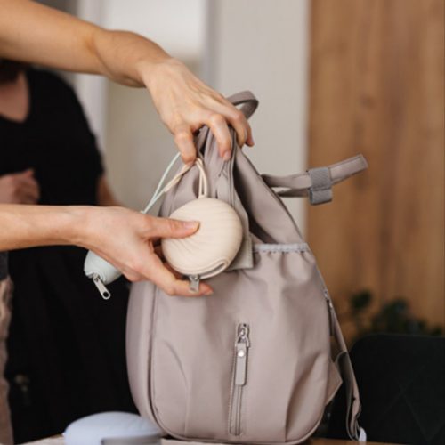 BabyOno 1569/04 - Szilikon Cipzáros Cumitartó Zsálya