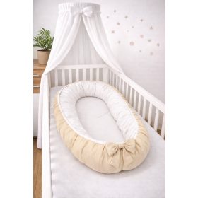 Bella Bézs – Babafészek újszülötteknek – Bézs-fehér, elegáns, 100% pamut, antiallergén, mosható – Zsebi Baba Shop