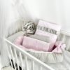 Elizabeth szürke-rózsaszín – 3 részes fodros babaágynemű szett kislányoknak – Zsebi Baba Shop