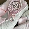 Emma szürke-rózsaszín – 3 részes babaágynemű szett kislányoknak, 100% pamutból – Zsebi Baba Shop