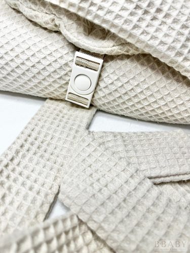 Kókuszpólya – Bézs waffle pamut, 75×75 cm – Uniszex, biztonsági csattal, kókuszbetéttel – Zsebi Baba Shop