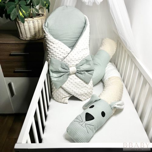Kókuszpólya Joey – Krém minky és olívazöld pamut, 80×80 cm – Uniszex, masnis, kókuszbetéttel – Zsebi Baba Shop