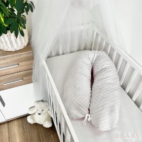 Egyenes vonalú kismamapárna – Love – Rózsaszín pamut és szürke minky ölelés a meghitt pillanatokhoz – kismamapárna 2. kép