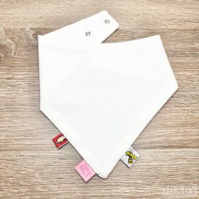 Fehér pamut nyálkendő – háromszög alakú, patentos, rózsaszín címkével – nyálkendő 2. kép