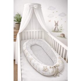 Bbaby babafészek – Afrikai Kaland, halványszürke minky és állatos pamutvászon, 68×85 cm – Zsebi Baba Shop