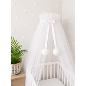   Fehér tüll baldachin függöny pomponnal – 150x600 cm dekoratív babaszoba kiegészítő