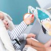Taf Toys játék autóba Penguin Play and Kick Car Toy zenélõ pingvin 12955 – Zsebi Baba Shop