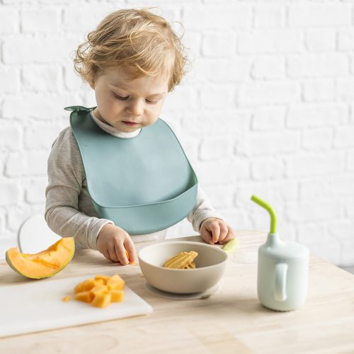 Nattou étkészlet szilikon 4 részes ivópohárral zöld – Zsebi Baba Shop
