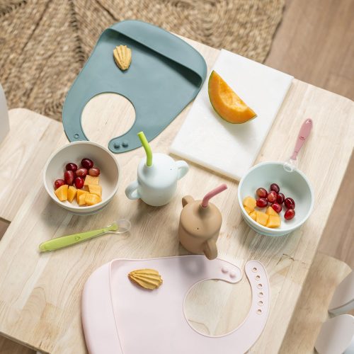 Nattou étkészlet szilikon 4 részes ivópohárral zöld – Zsebi Baba Shop