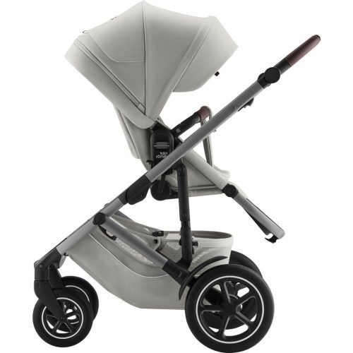BRITAX RÖMER Smile 5Z Comfort Plus Set Lux (Smile 5z babakocsi + mózeskosár + Baby-Safe Pro + Vario Base 5Z) Linen…
