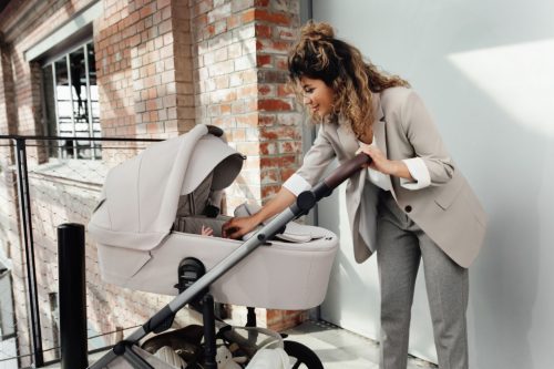 BRITAX RÖMER set multifunkciós babakocsi Smile 5Z + mózeskosár Lux Warm Caramel termékkép