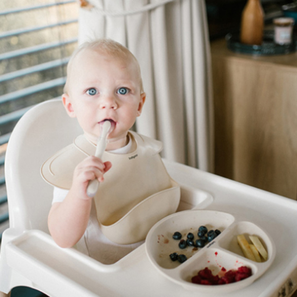 BabyOno 1639/04 - Szilikon Előke Állítható Bézs