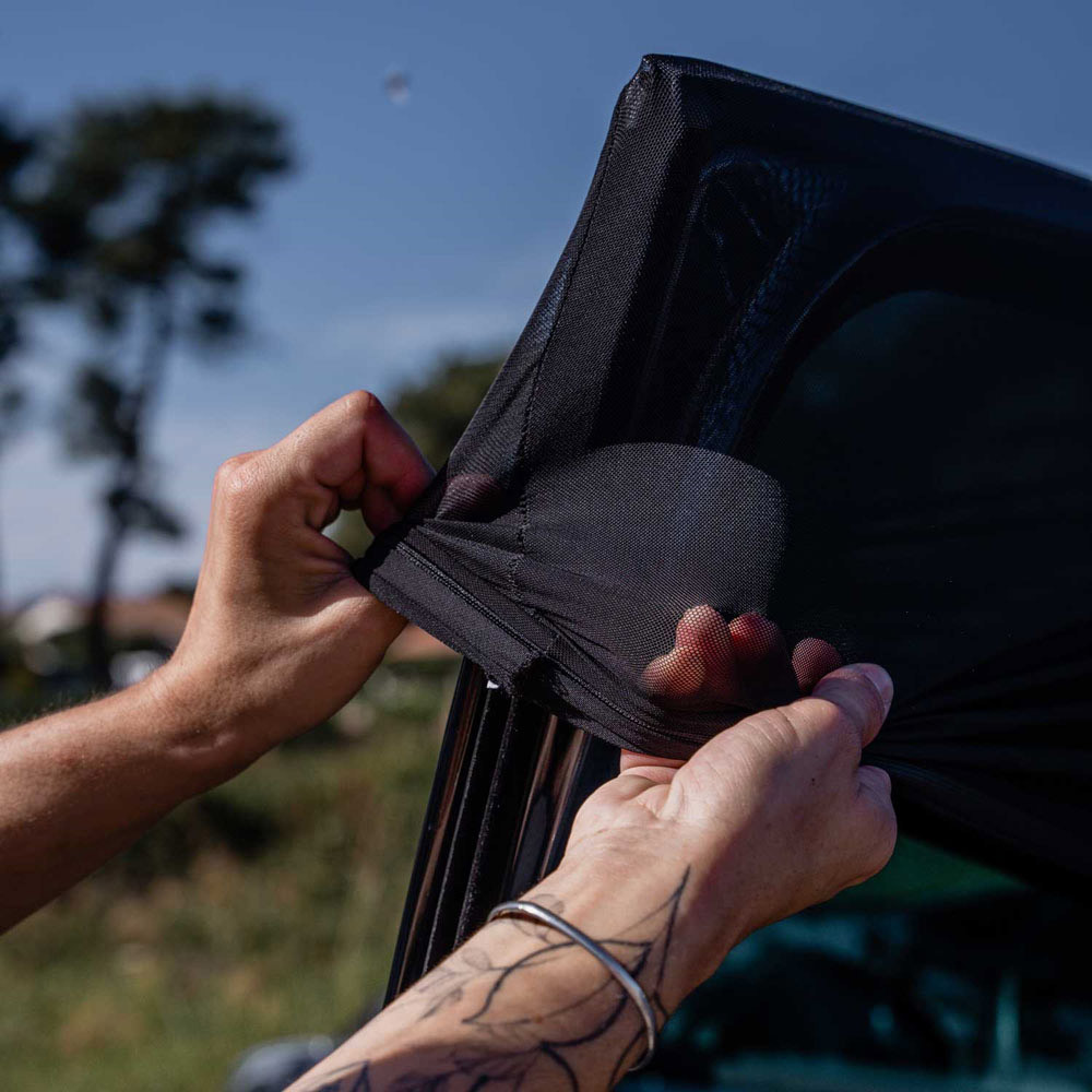 Ezimoov Sun Socks autós napellenzõ M – autósülés
