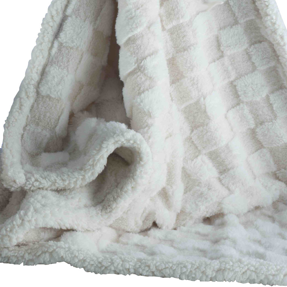 Gamberritos takaró plüss/sherpa kockás 80x110cm bézs 10760 – babatermék