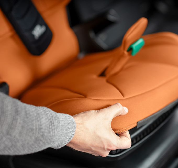 BRITAX RÖMER Kidfix i-Size Storm Grey – autósülés