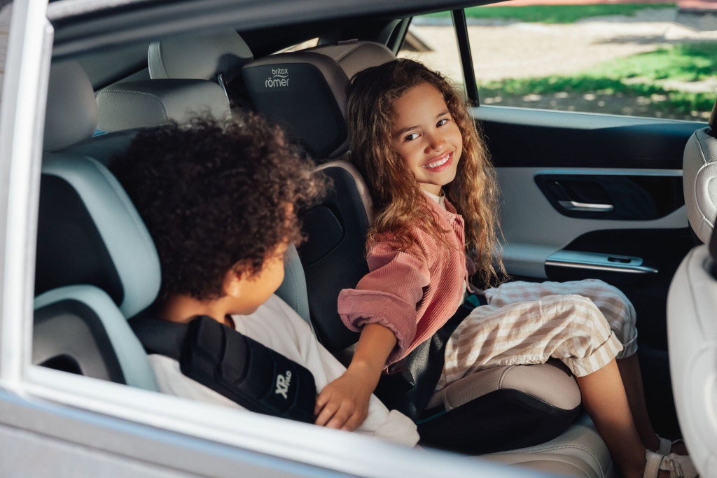 BRITAX RÖMER Kidfix Pro Style Mineral Grey – autósülés