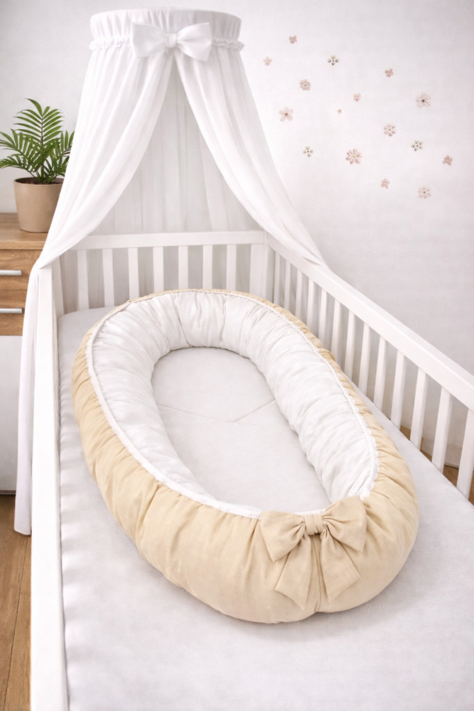 Bella Bézs – Babafészek újszülötteknek – Bézs-fehér, elegáns, 100% pamut, antiallergén, mosható