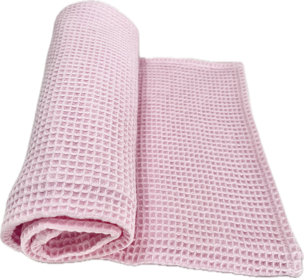 Babarózsaszín waffle babatakaró – 70x90 cm, légáteresztő pamut takaró babáknak – babatermék